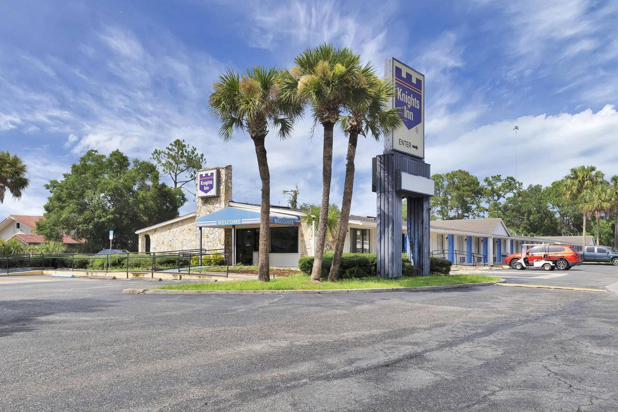 Knights Inn Jacksonville At Dix Ellis Trail Екстер'єр фото