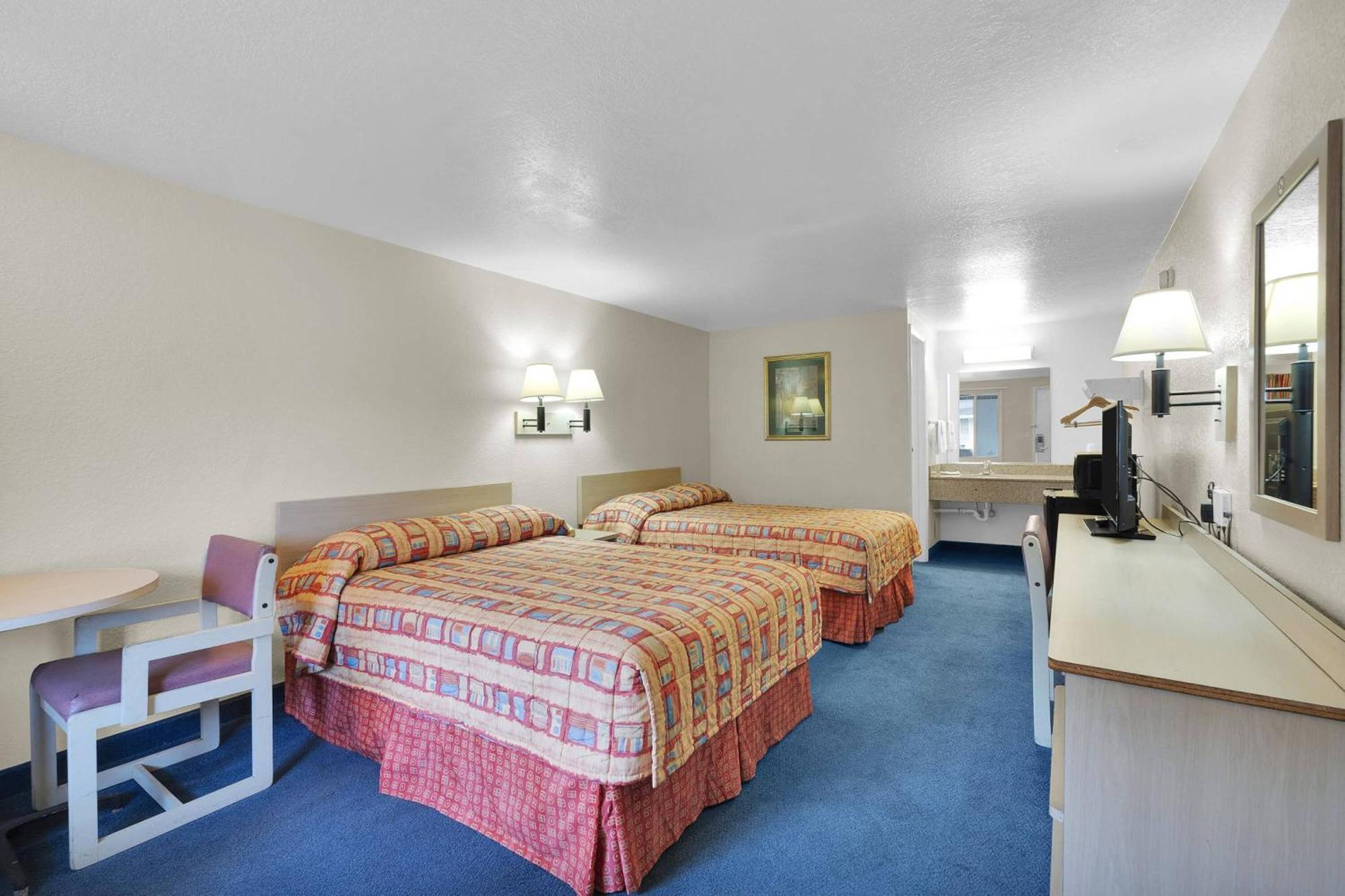 Knights Inn Jacksonville At Dix Ellis Trail Екстер'єр фото