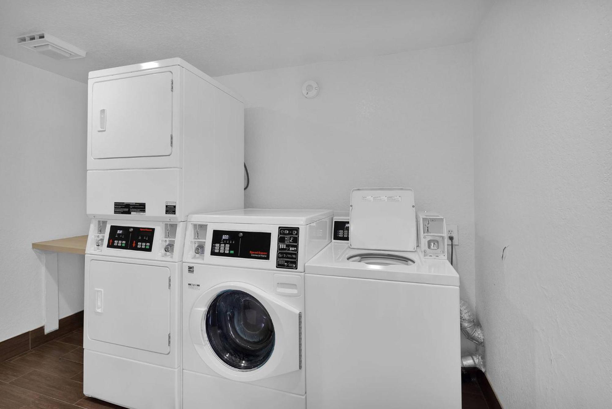 Knights Inn Jacksonville At Dix Ellis Trail Екстер'єр фото